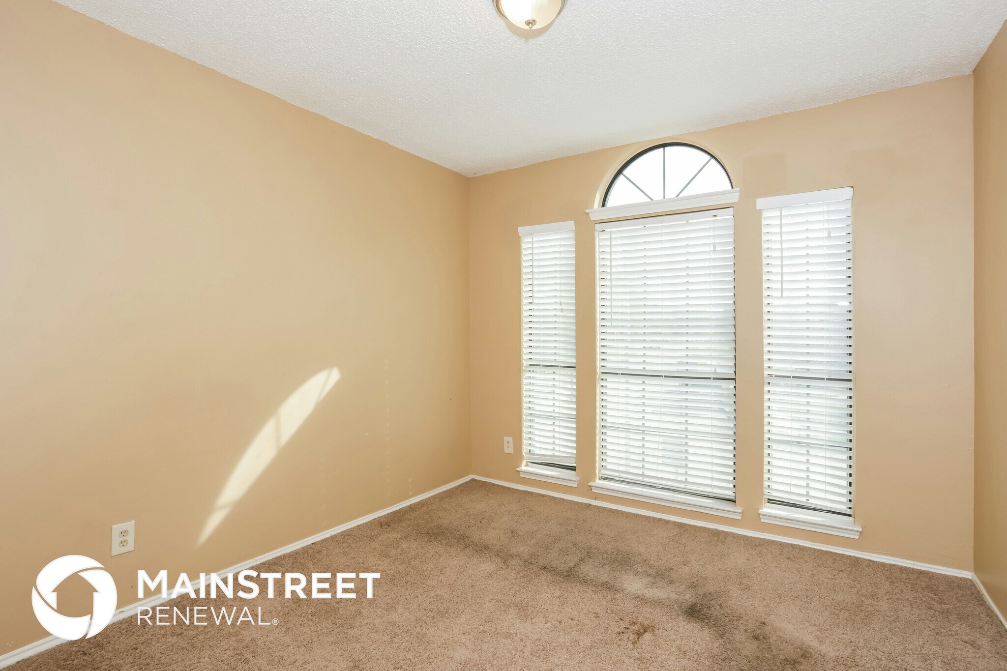 Building Photo - 4149 Stinwick Ln