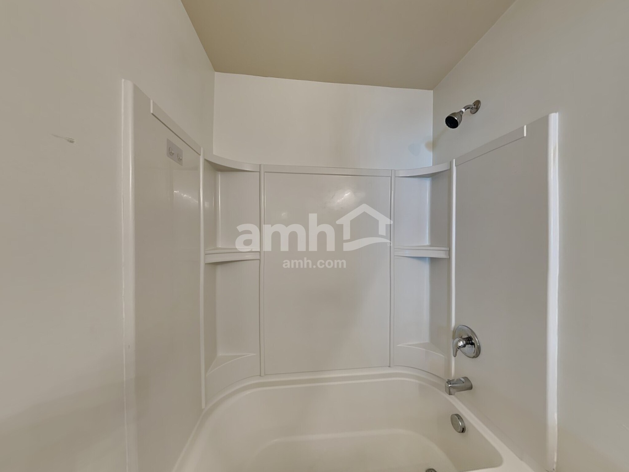 Building Photo - 9924 Paper Tree Rd