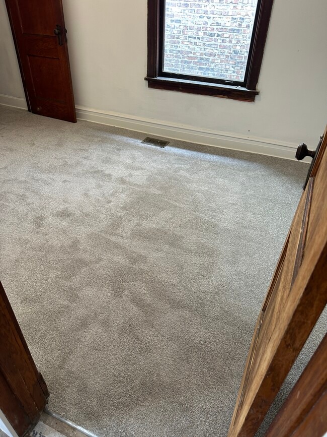 Building Photo - 8634 S Carpenter St