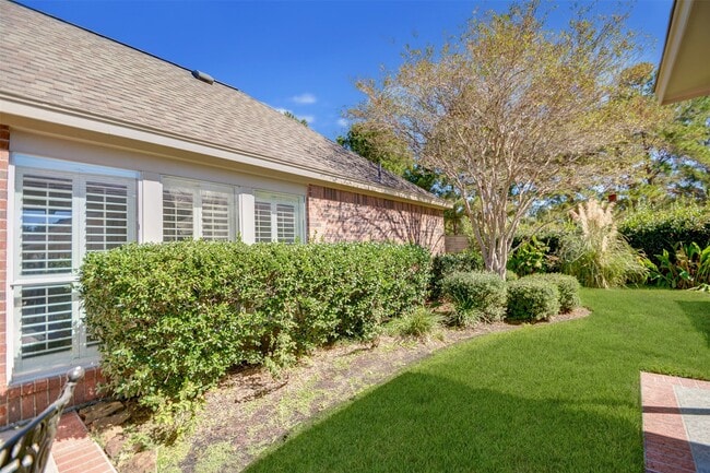 Building Photo - 3223 Logan Crest Ct