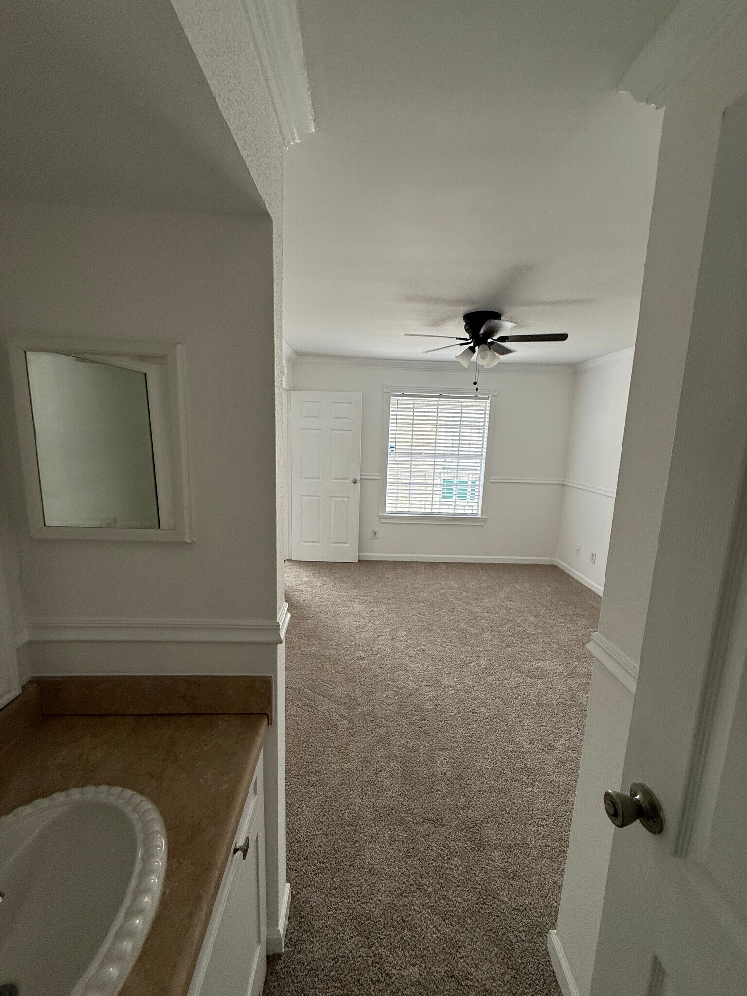 Building Photo - 12660 Ashford Point Dr