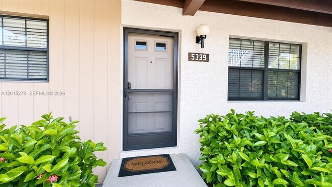 Building Photo - 5339 Treetops Dr