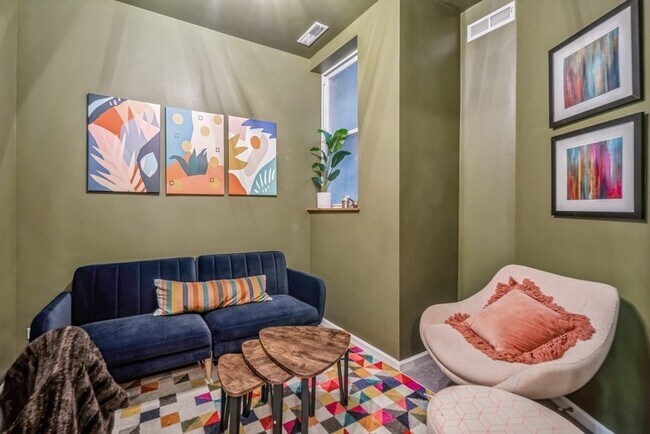 Building Photo - 4519 S Calumet Ave