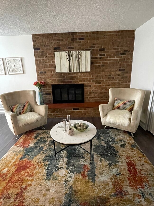 Building Photo - Cochise Apartments