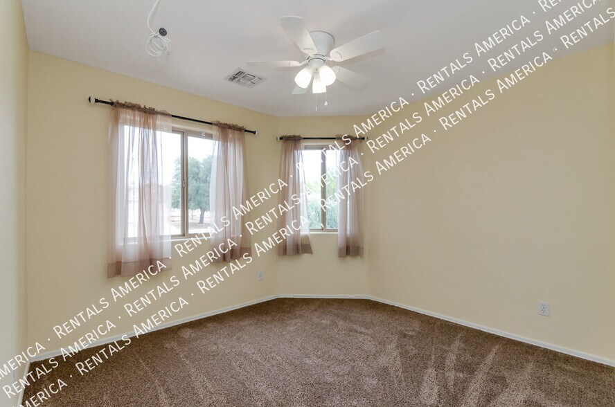 Building Photo - 10138 E Desert Paradise Pl