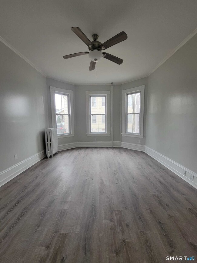 Building Photo - 126 Winthrop St