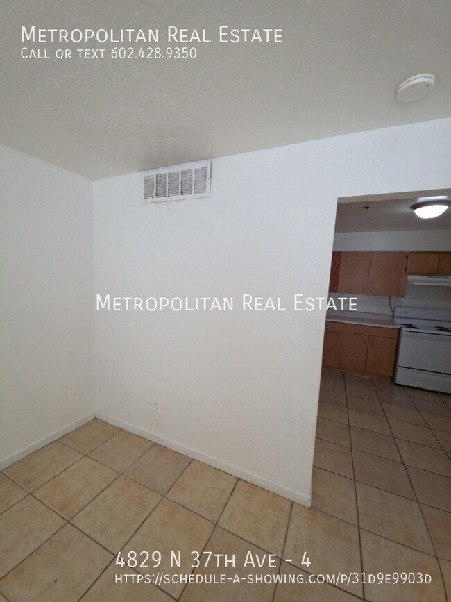 Building Photo - 4829 N 37th Ave
