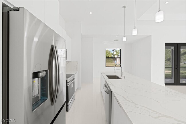 Building Photo - 2503 41st St W