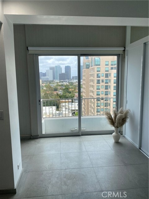 Building Photo - 10501 Wilshire Blvd