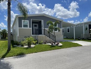 Building Photo - 5708 Blue Harbor Dr