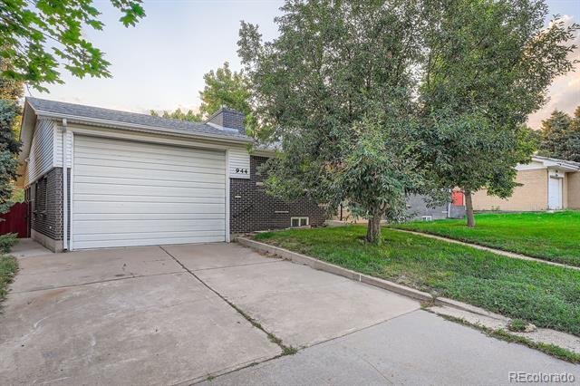 Building Photo - 944 S Potomac Ct