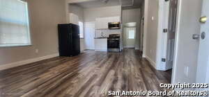 Building Photo - 615 Delmar St