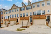 Building Photo - Tanyard Springs Townhome