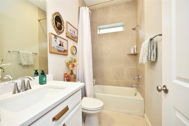 Building Photo - 10731 Bridgeport Path Ct