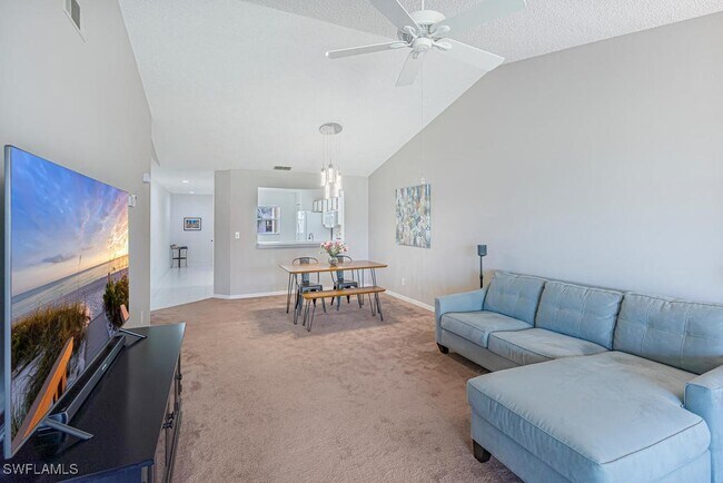 Building Photo - 744 Landover Cir