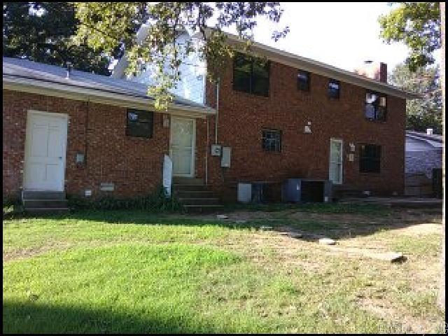 Building Photo - 5800 N Walnut Rd