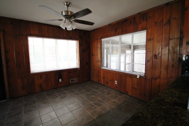 Building Photo - Exclusively Offered by Muse Realty, LLC