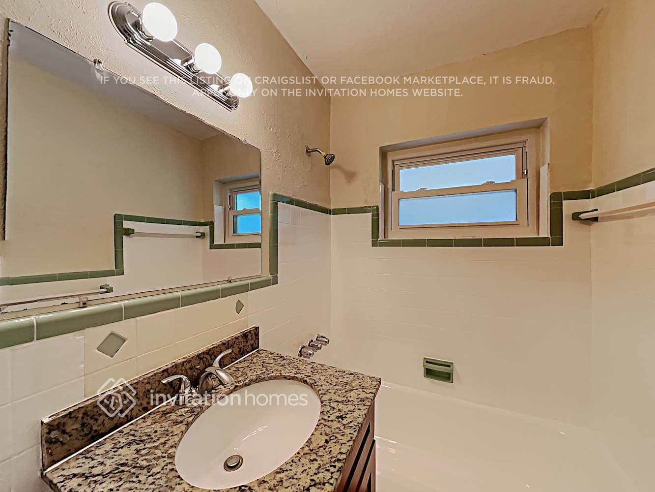 Building Photo - 231 NE 169th St