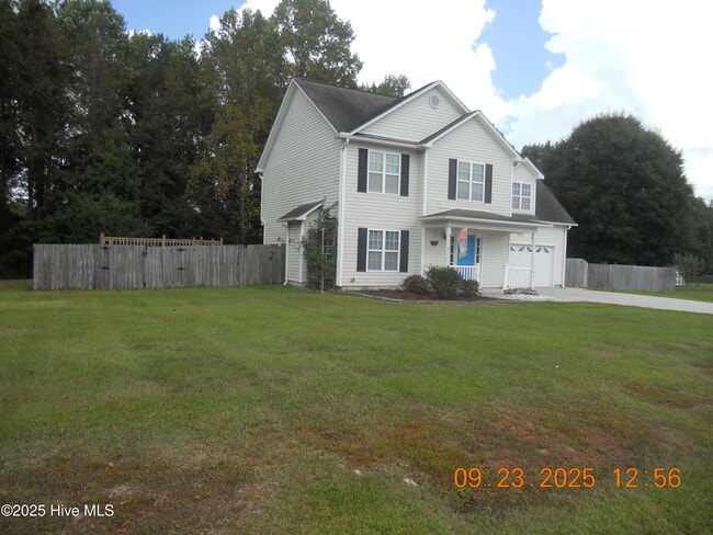 Building Photo - 105 Spring Leaf Ln