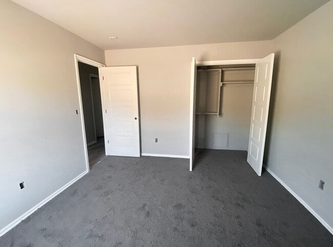 Building Photo - Stunning home for rent