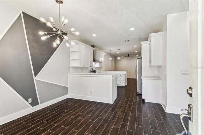Building Photo - 7113 S Mascotte St