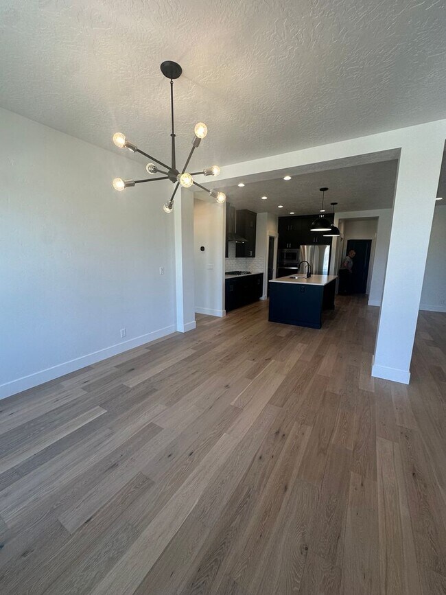 Building Photo - Riverstone: 3 Bedroom 3 Bath, Patio Home, ...