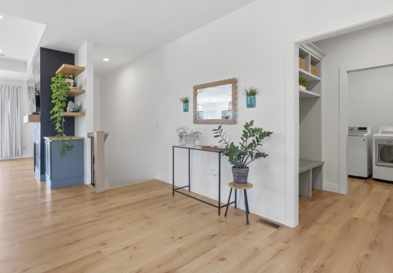 Building Photo - 1 Country Club Ct