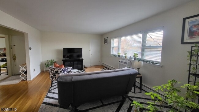 Building Photo - 2467 STATE ROUTE 10 Unit 8