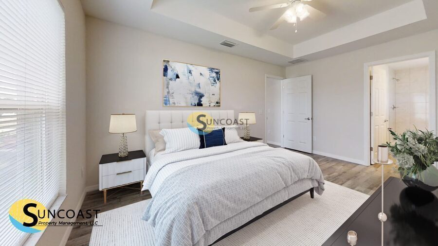 Building Photo - 8009 N Primrose Dr