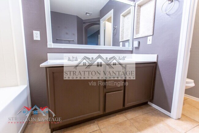 Building Photo - 10234 E Carol Ave