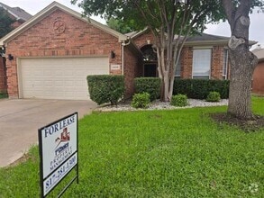 Building Photo - 4416 Bloomfield Ct