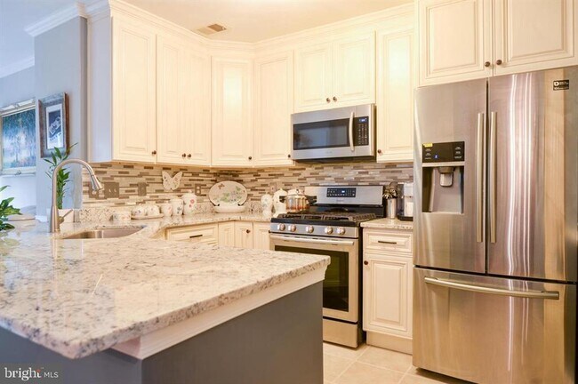 Building Photo - 12619 Fair Crest Ct