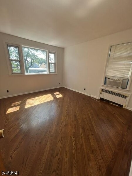 Building Photo - 262 Hornblower Ave
