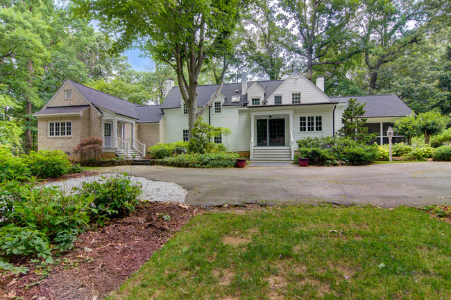 Primary Photo - 4520 Vickrey Chapel Rd N