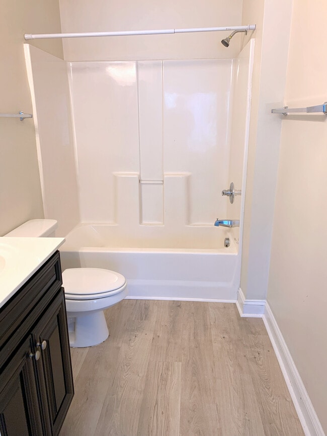 Building Photo - 4141 Hibiscus Dr