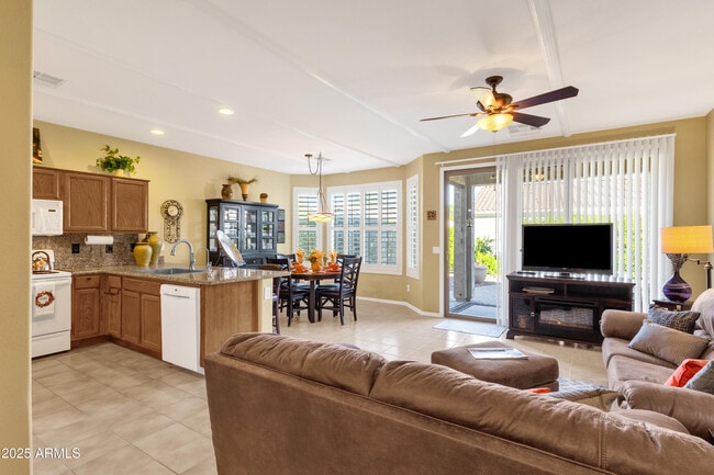 Building Photo - 4718 E Jude Ct