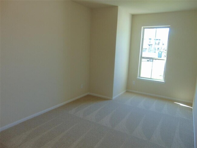 Building Photo - 24782 Levante Dr