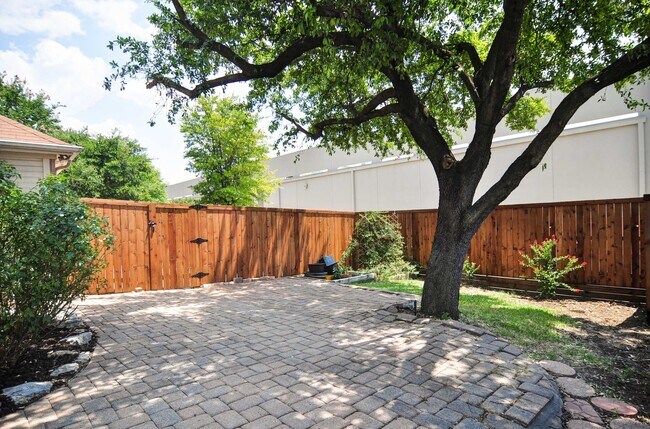 Building Photo - Beautiful Home in Plano ISD.