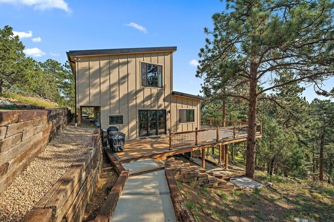 Building Photo - Charming 1BR House in Bailey