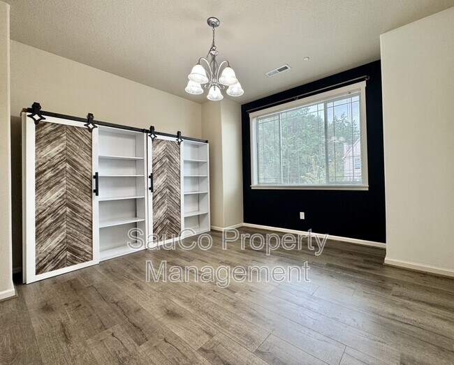 Building Photo - 13558 SW Beach Plum Terrace