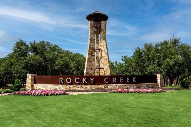 Building Photo - 16121 Golden Top Dr