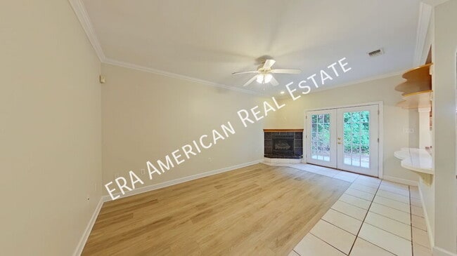 Building Photo - 3884 Mesa Rd