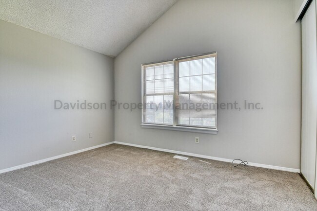 Building Photo - 6716 Mountain Top Ln