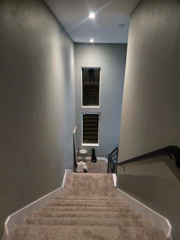 Building Photo - 724 Ramsey Ave