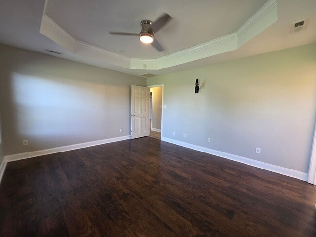 Building Photo - Spacious 4-Bedroom Bryan Farms Beauty with Bonus Suite, Large Fenced Yard & RV/Boat Parking!