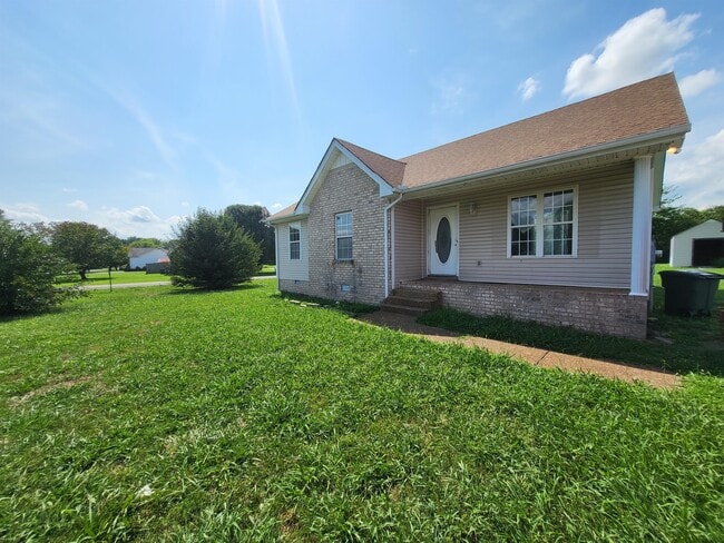 Primary Photo - 110 Kenwood Dr