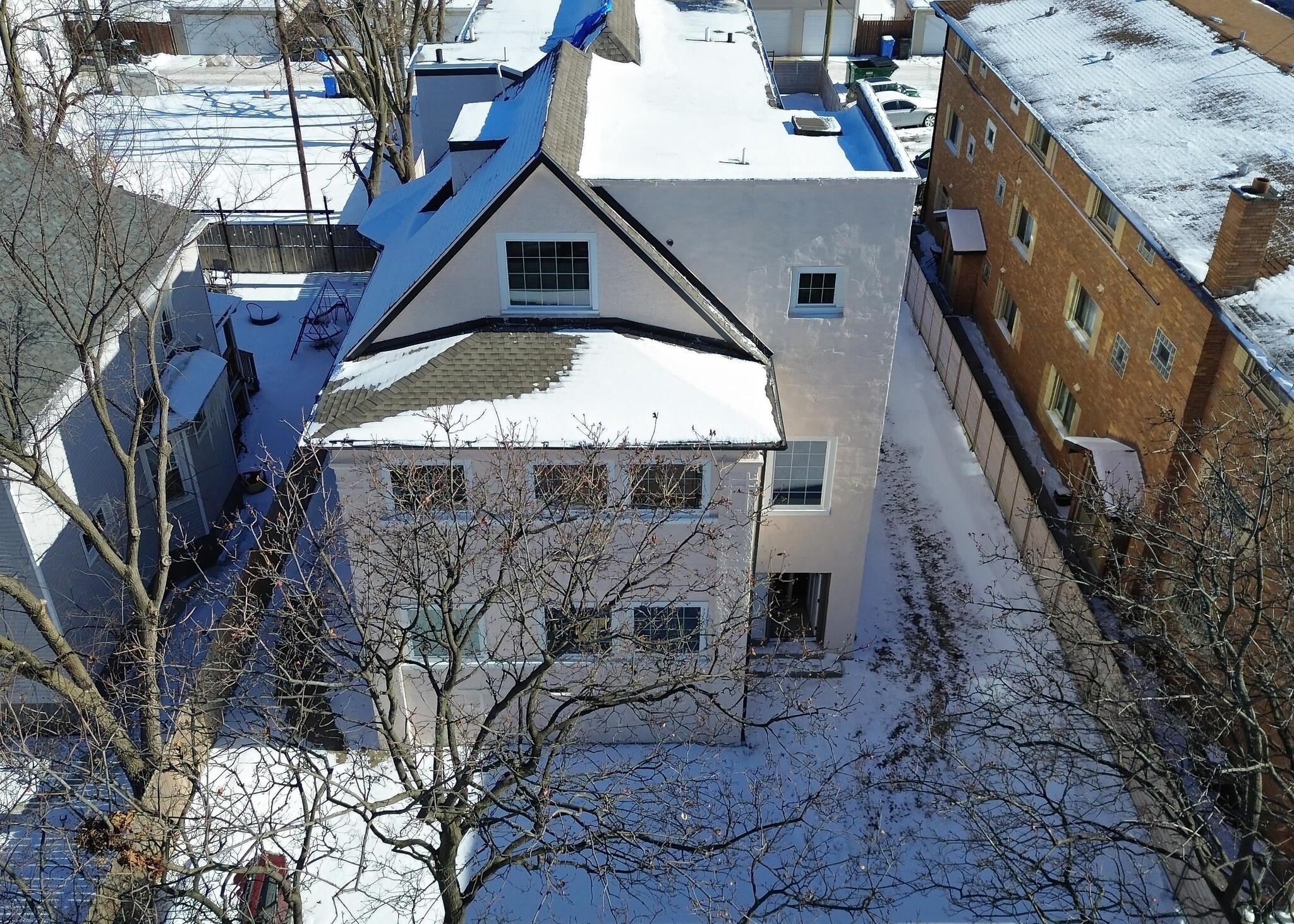 Building Photo - 149 N Waller Ave