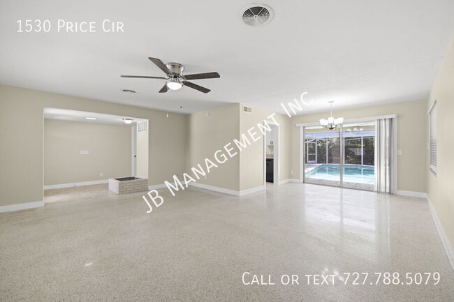 Building Photo - 1530 Price Cir