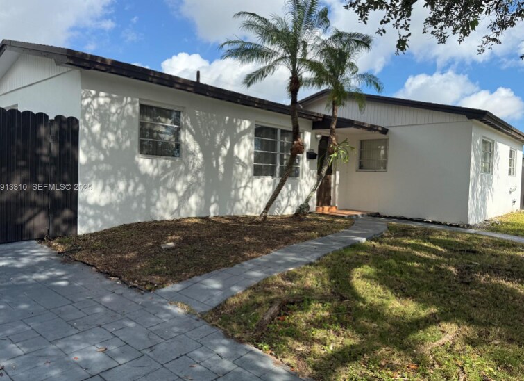 Building Photo - 10371 SW 201st Ter