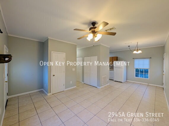 Building Photo - 2945 Green St